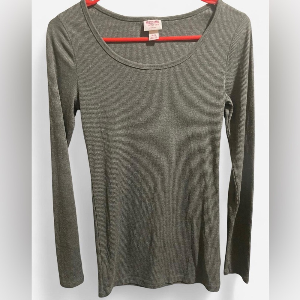 Mossimo Olive Green Long Sleeve Women's Ribbed Top